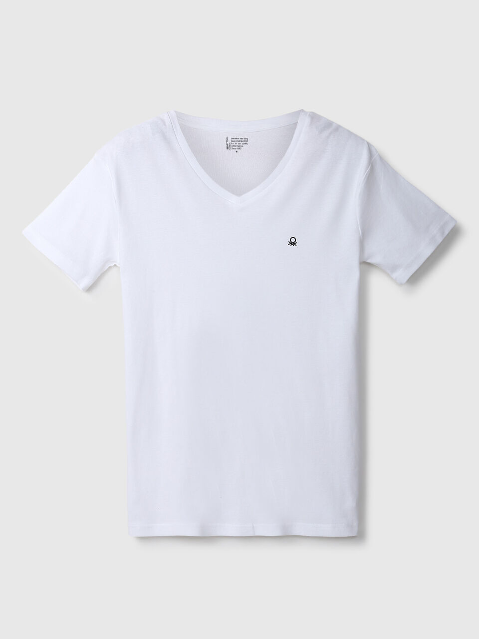 V-NECK TEE image number 1