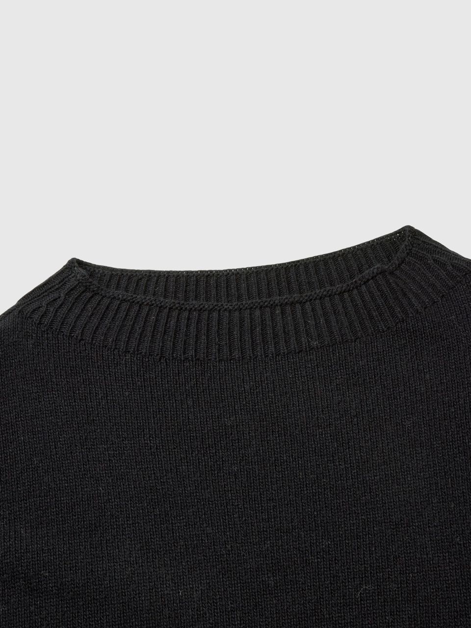 CAPE Mujer image number null