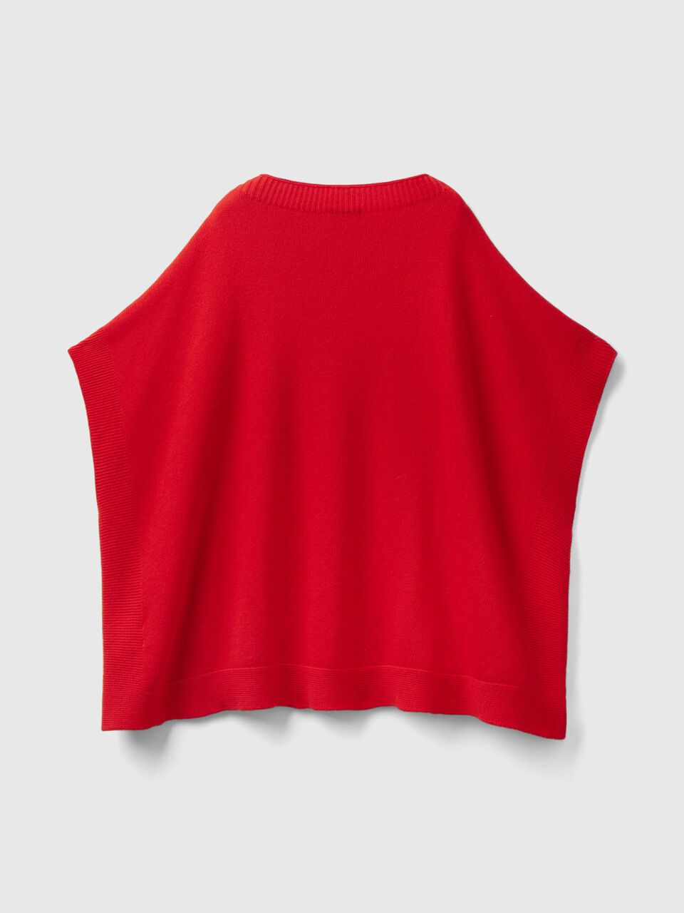 CAPE Mujer image number null