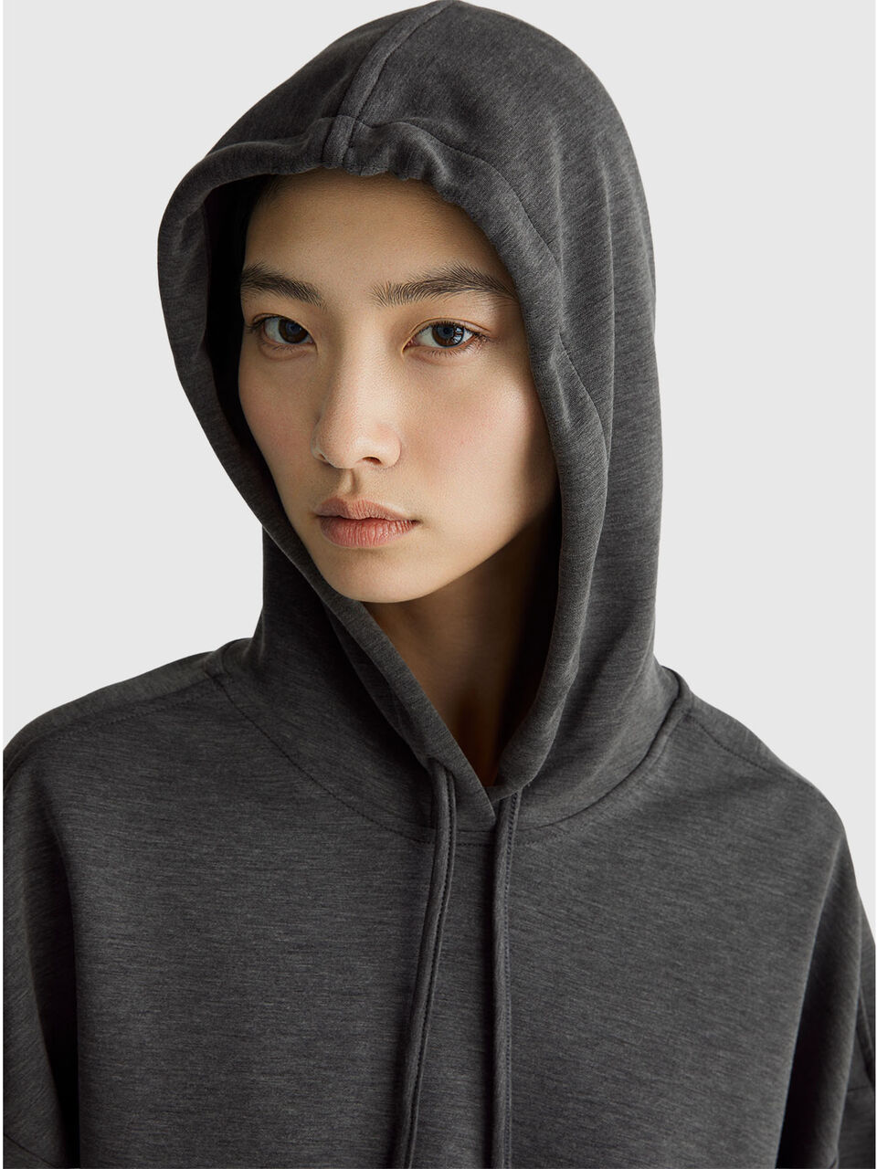 SWEATER W/HOOD Mujer image number null