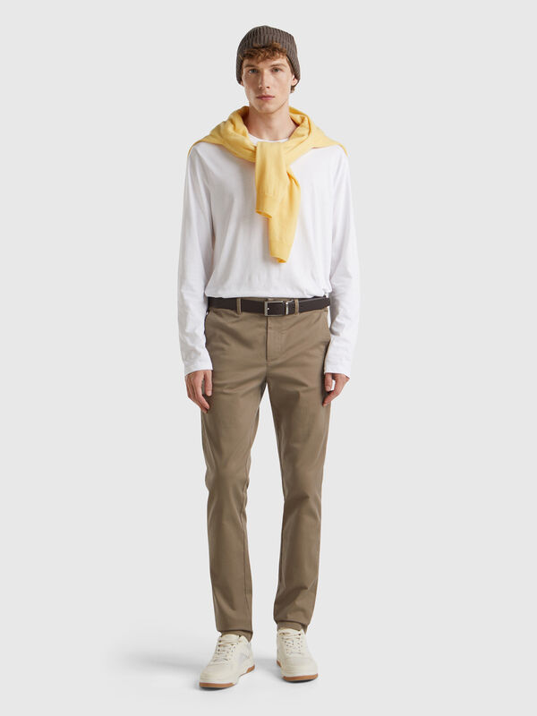 Chinos slim fit de algodón elástico Hombre