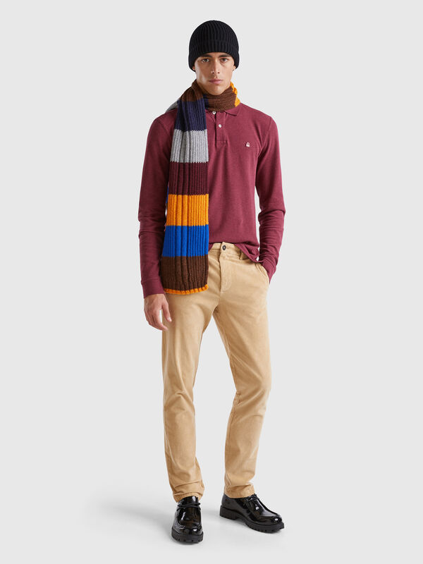 Pantalón slim fit de pana elástica Hombre