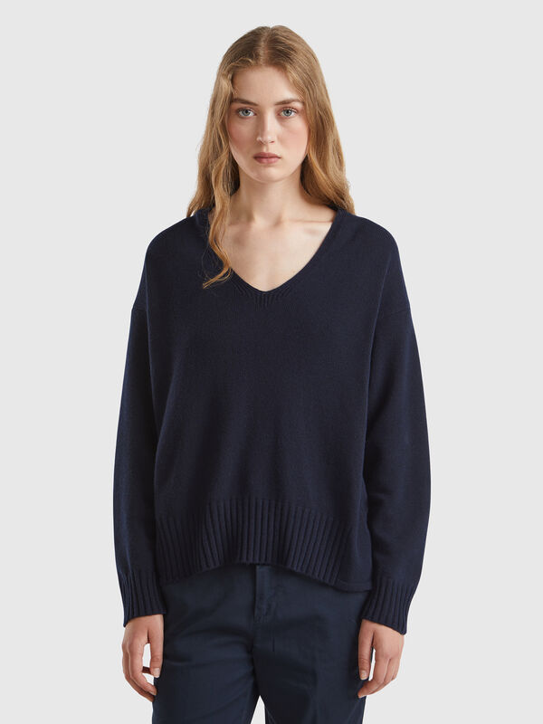 Jersey de lana mixta con escote de pico Mujer