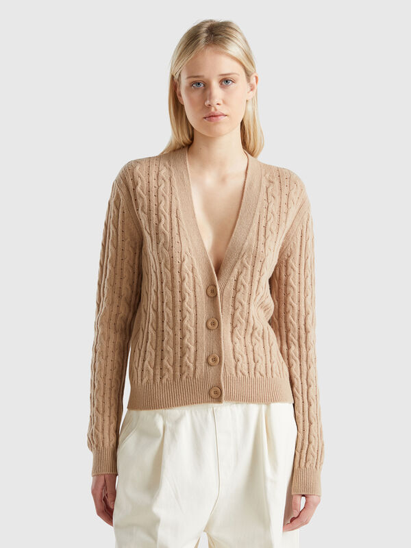 Cárdigan boxy fit con ochos y perforaciones Mujer