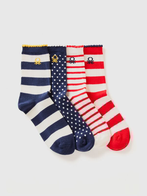 Cuatro pares de calcetines estampados Niño