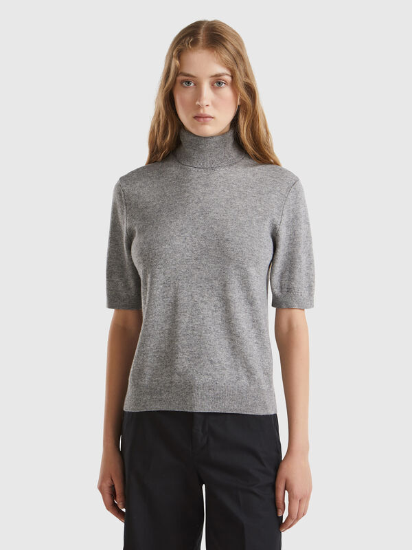 Jersey cuello alto gris de manga corta en mezcla de cachemira Mujer