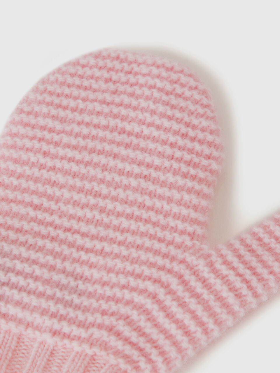 KNITTED GLOVES Niño image number null