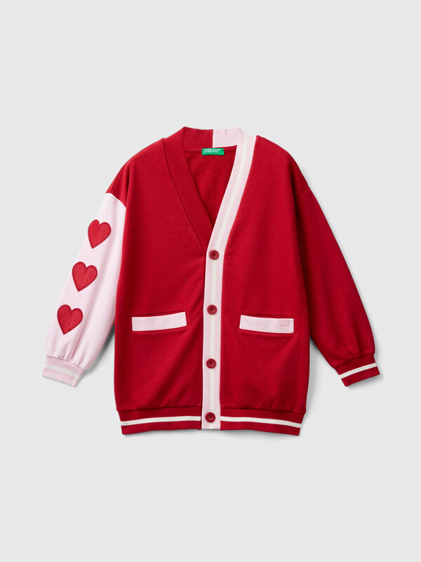 Cárdigan de felpa con parche de corazón Niña