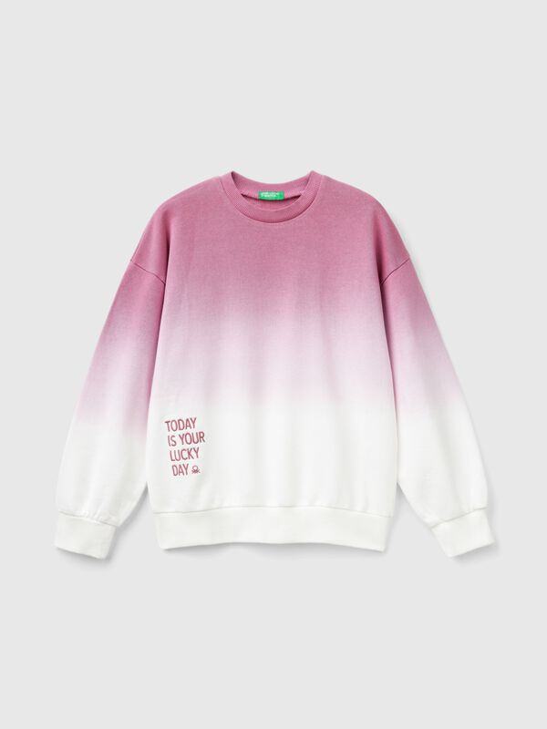 Sudadera dip dye con bordado Niña