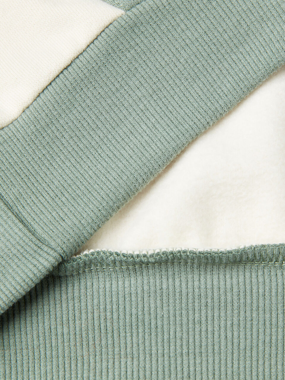 SWEATER W/HOOD Niño image number null