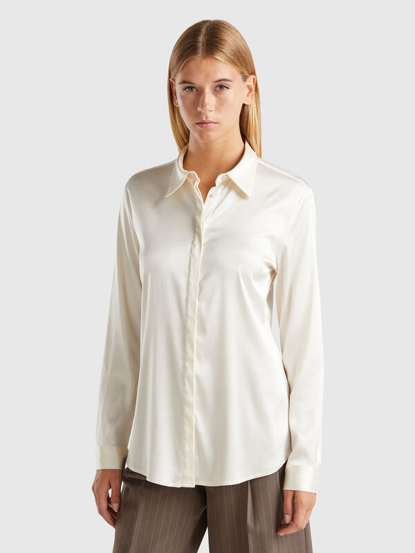 Camisa de raso Mujer
