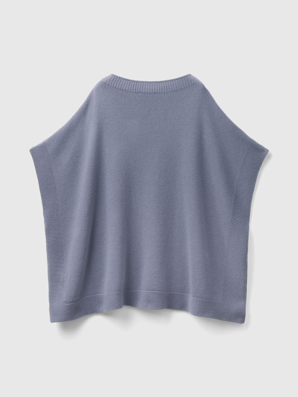 CAPE Mujer image number null