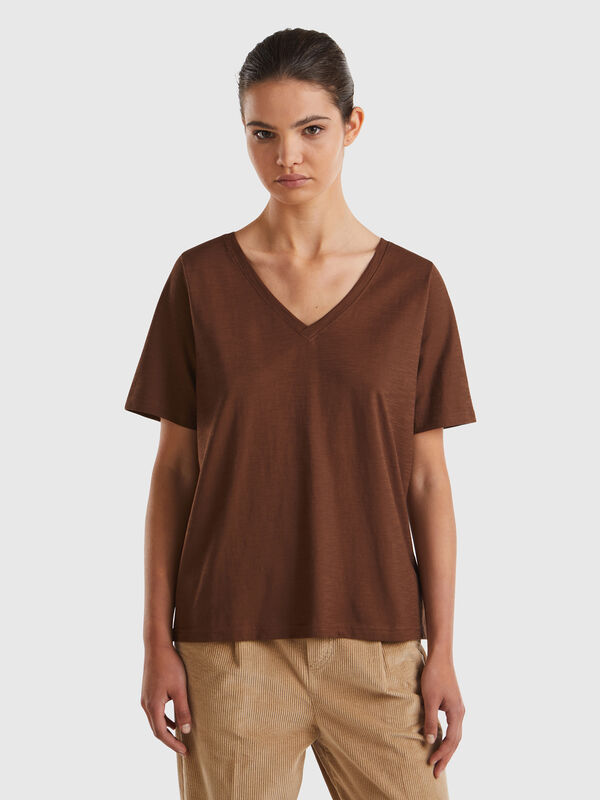 Camiseta de algodón flameado con escote de pico Mujer