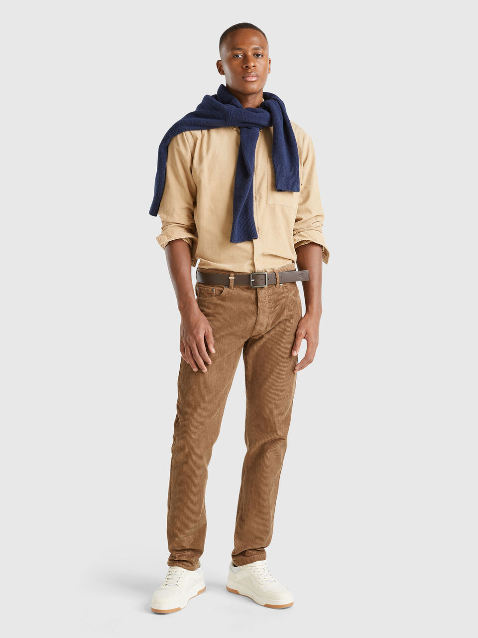 TROUSERS Hombre image number null