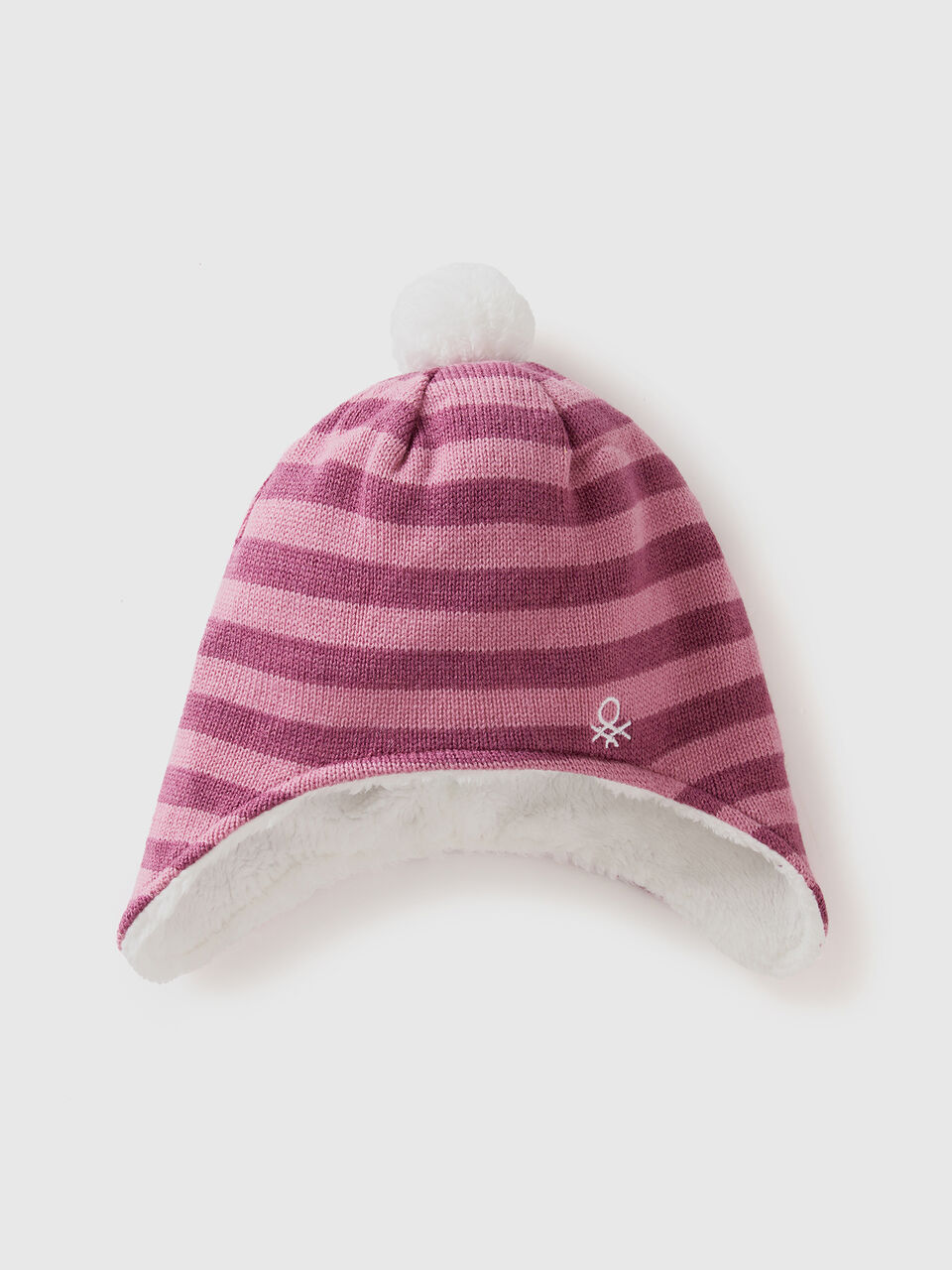 HAT Niña image number 1