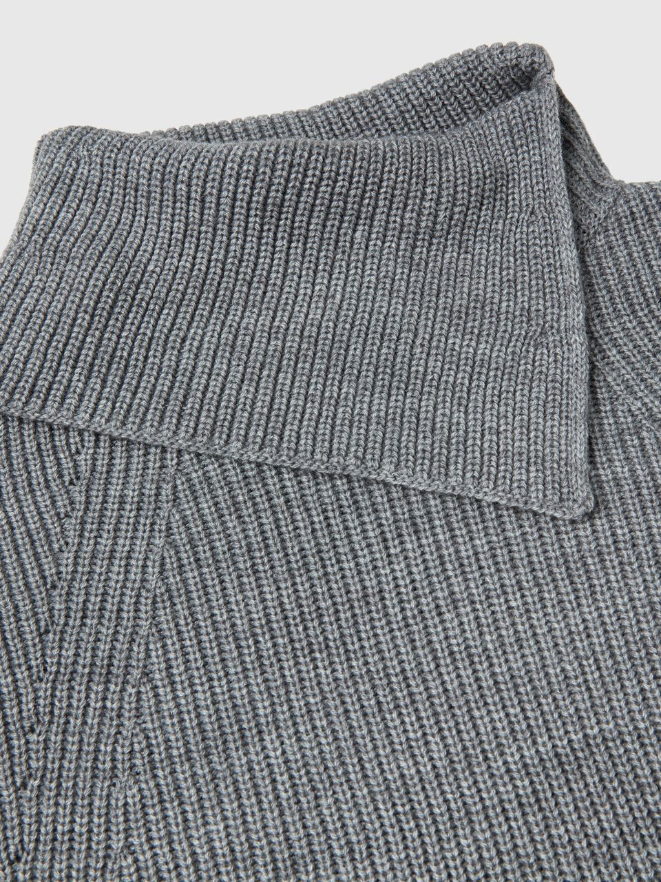 TURTLE NECK SWEATER Mujer image number null