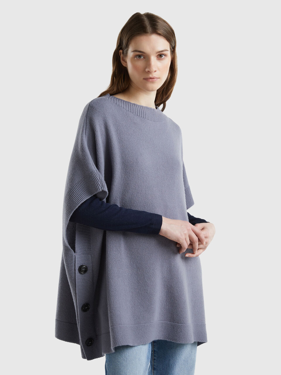 CAPE Mujer image number null