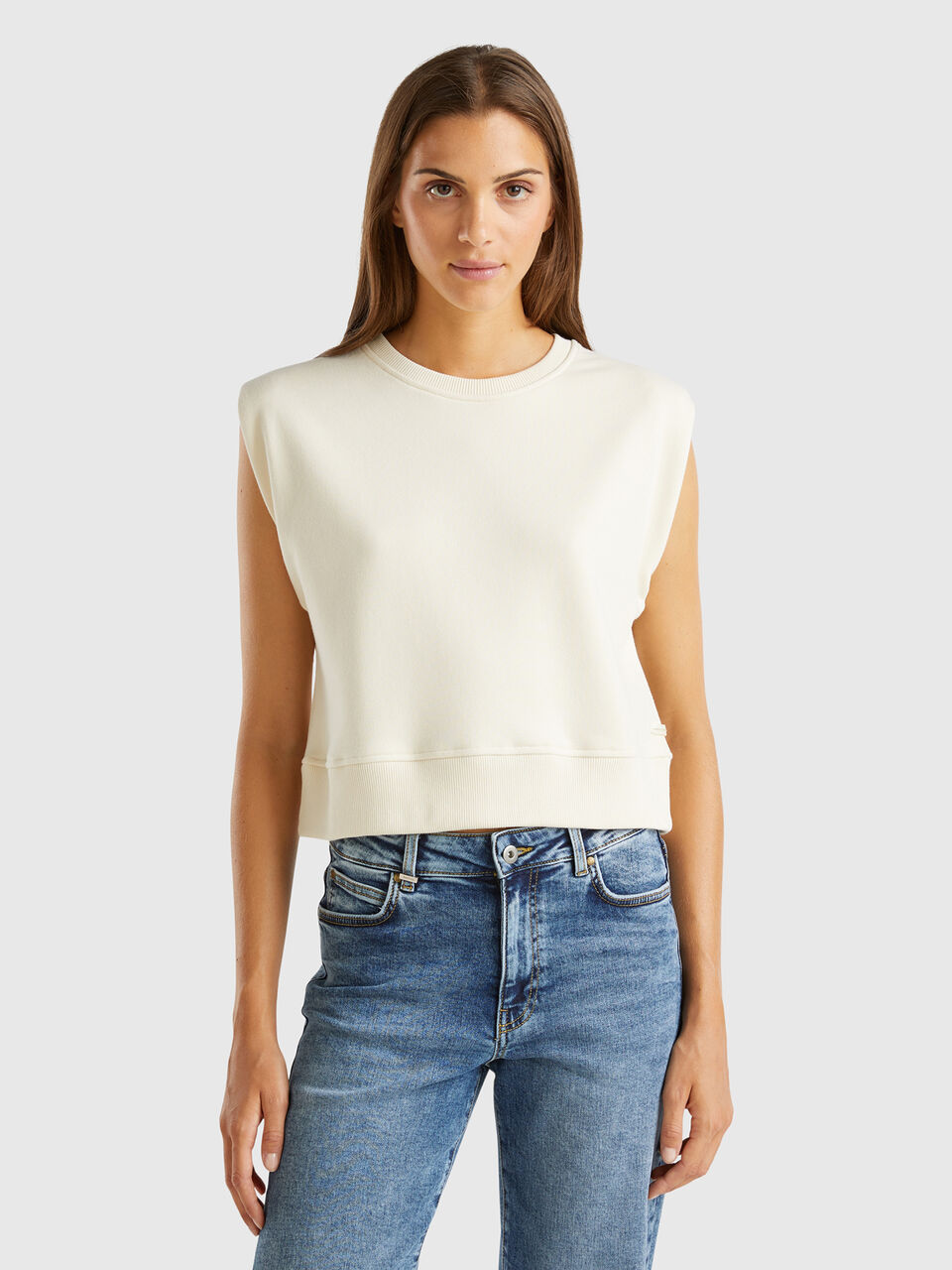 SLEEVELESS SWEATER Mujer image number null